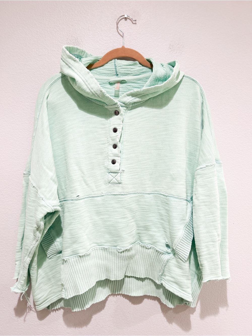 Free People movement Women’s Mint Green sweater Top